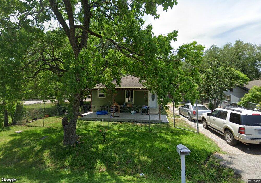 9121 Shoreham St, Houston, TX 77093 - photo 1