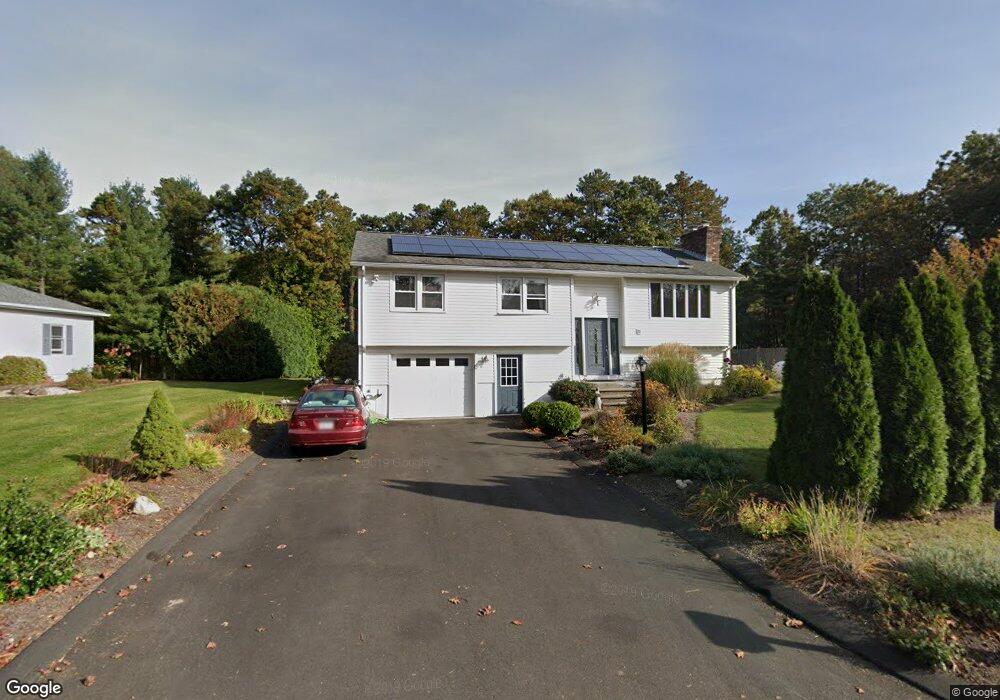 73 Phelps St, Easthampton, MA 01027 - photo 1