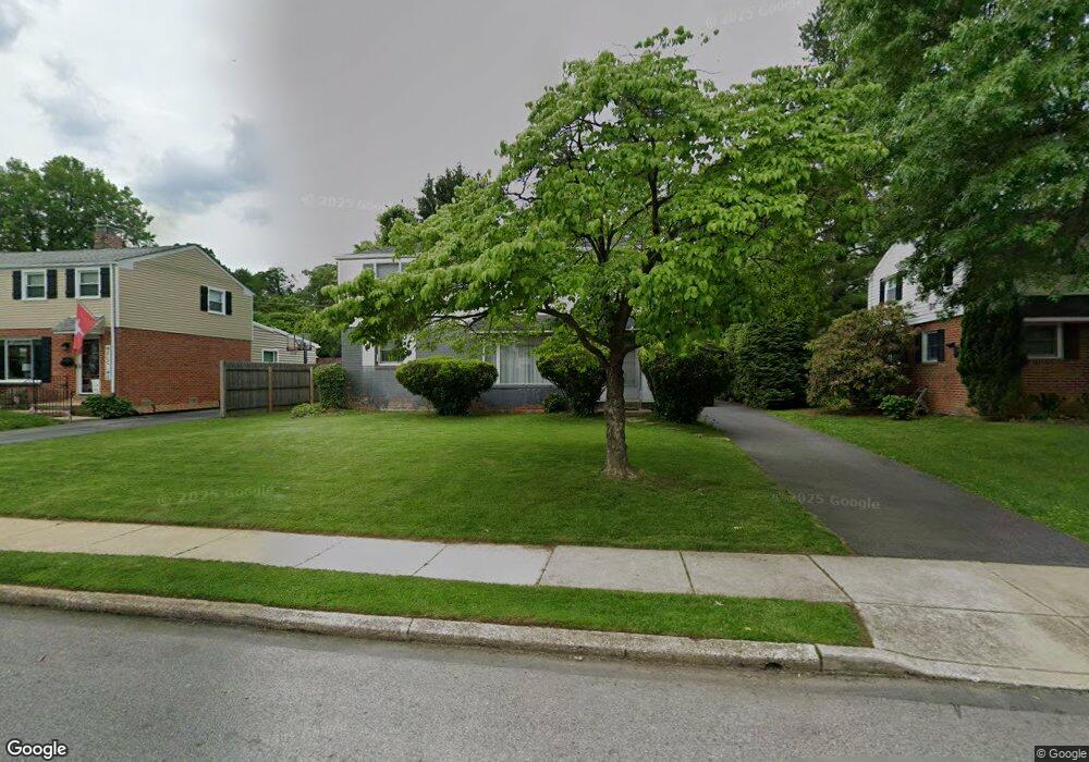 28 E Wissahickon Ave, Flourtown, PA 19031 - photo 1