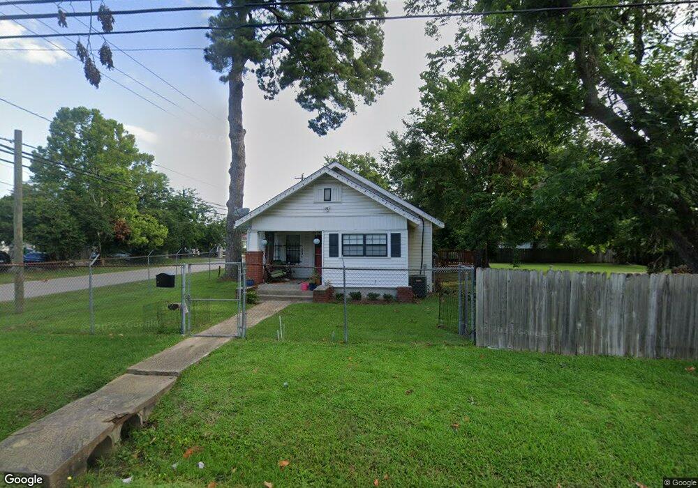 501 Lindale St, Houston, TX 77022 - photo 1