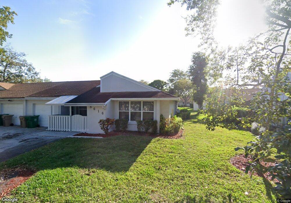 8601 Bridle Path Ct unit 222, Davie, FL 33328 - photo 1