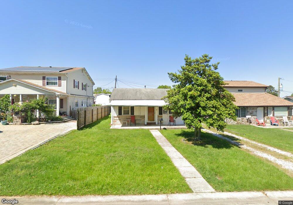 7 Left Aileron, Middle River, MD 21220 - photo 1