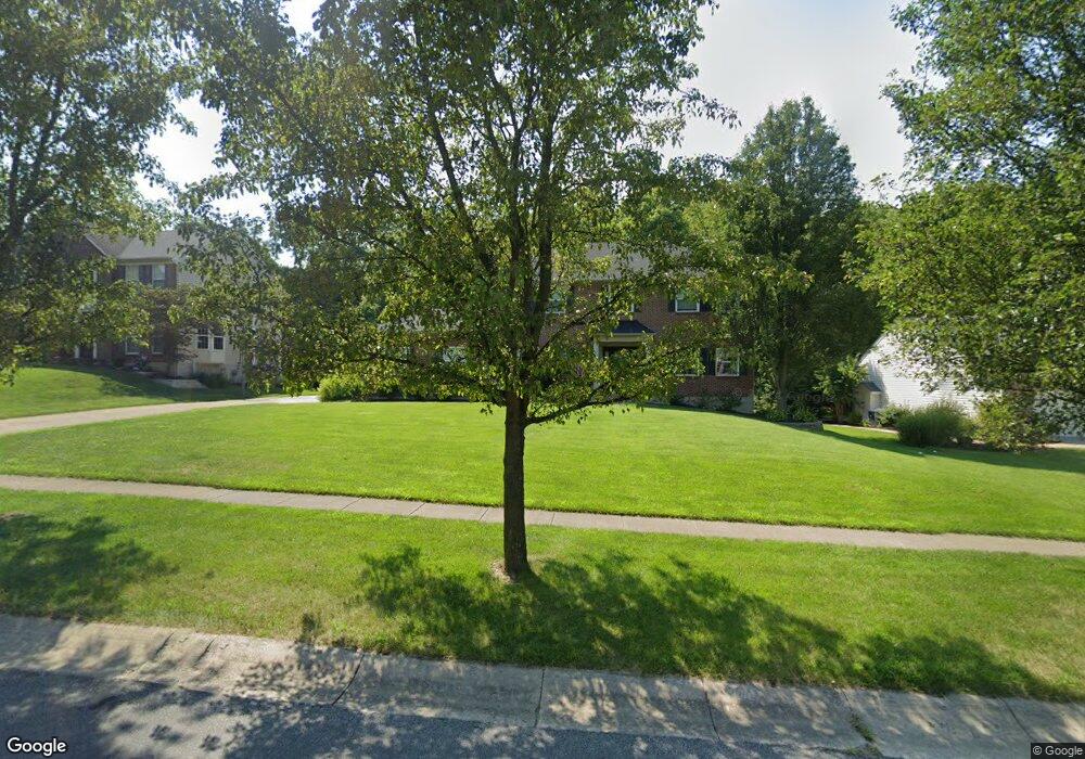 5725 Treeside Dr, Liberty Township, OH 45044 - photo 1