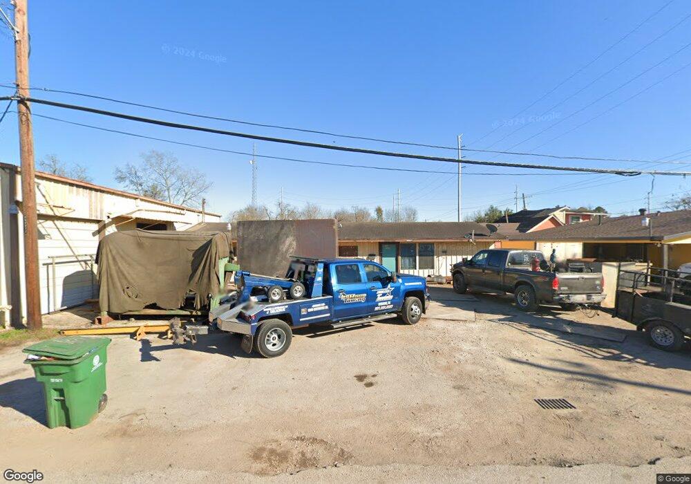 3153 Tilfer St, Houston, TX 77087 - photo 1