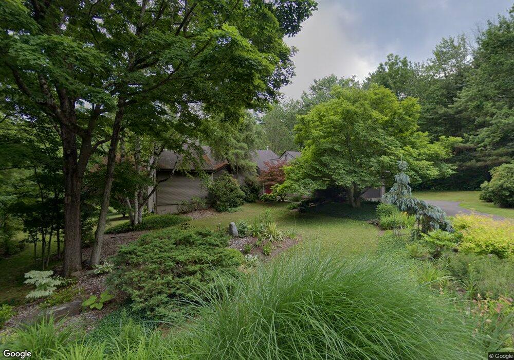 13 Pent Rd, Bloomfield, CT 06002 - photo 1