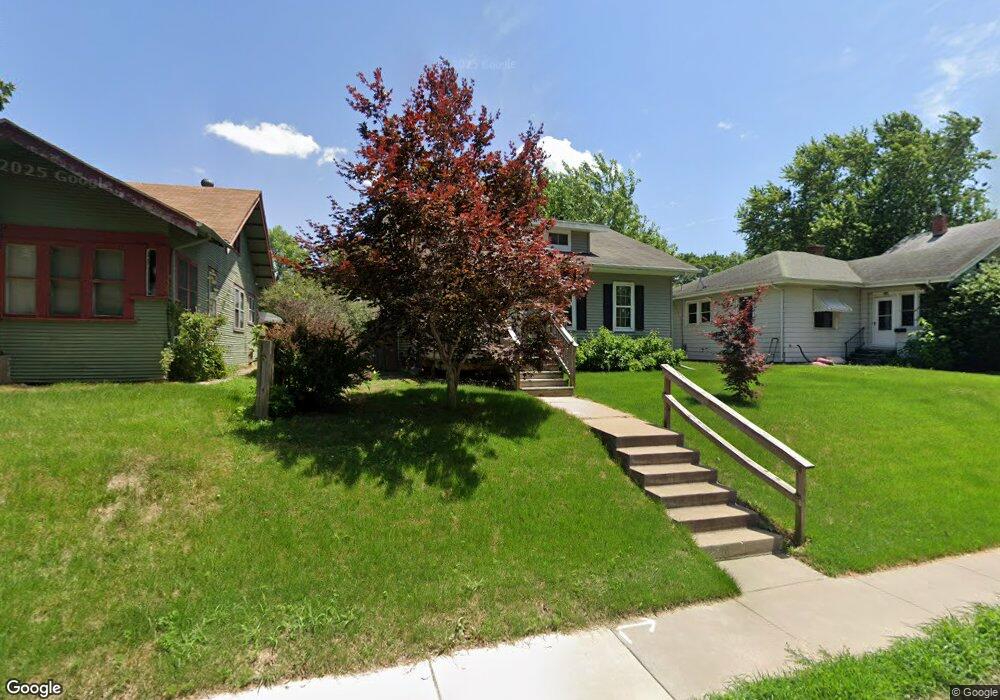 2135 Mound St, Davenport, IA 52803 - photo 1