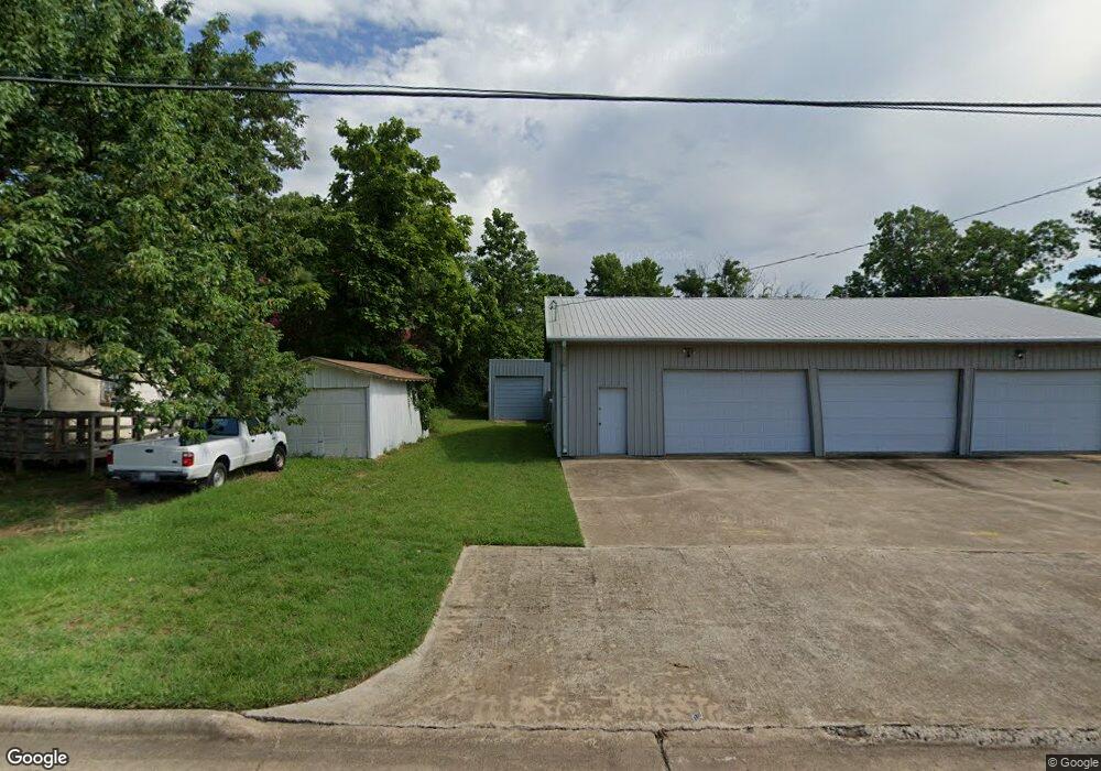 823 W Coffin St, Denison, TX 75020 - photo 1