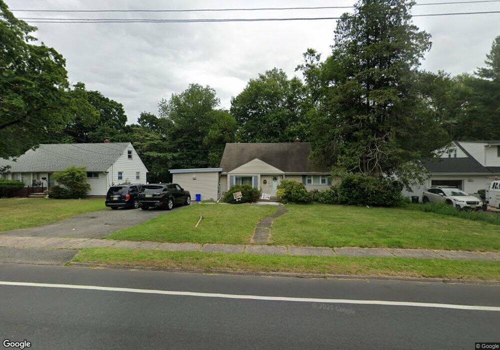 566 Knickerbocker Rd, Cresskill, NJ 07626 - photo 1