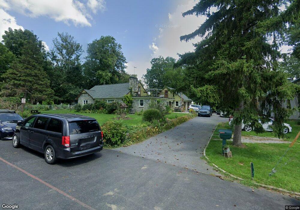 17 E Main St, Leola, PA 17540 - photo 1