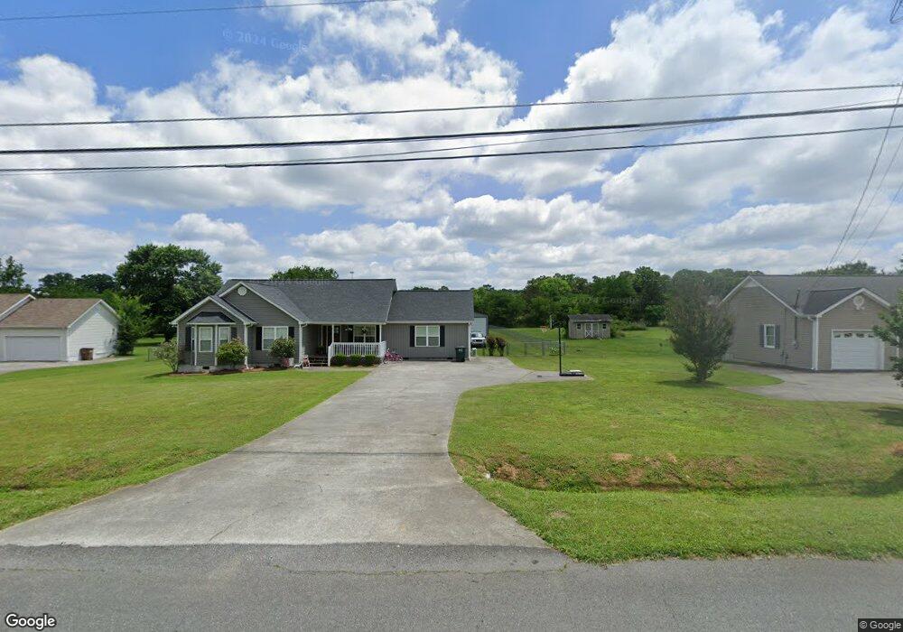 152 Erwin Hill Rd SE, Calhoun, GA 30701 - photo 1