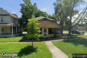1046 Tennessee St, Lawrence, KS 66044