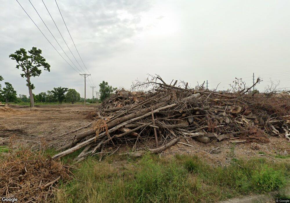 1341 4th St NW, Cedar Rapids, IA 52405 - photo 1