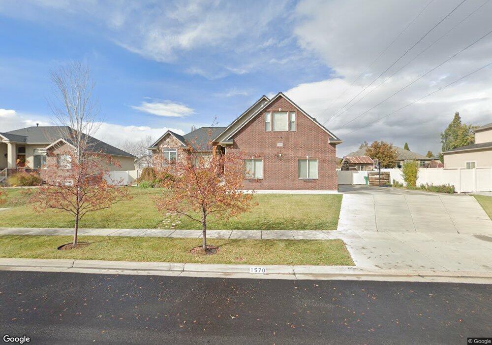 1570 W Timbercreek Ln, Layton, UT 84041 - photo 1