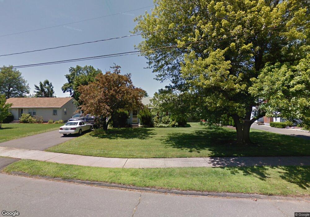 82 Brockett St, Newington, CT 06111 - photo 1