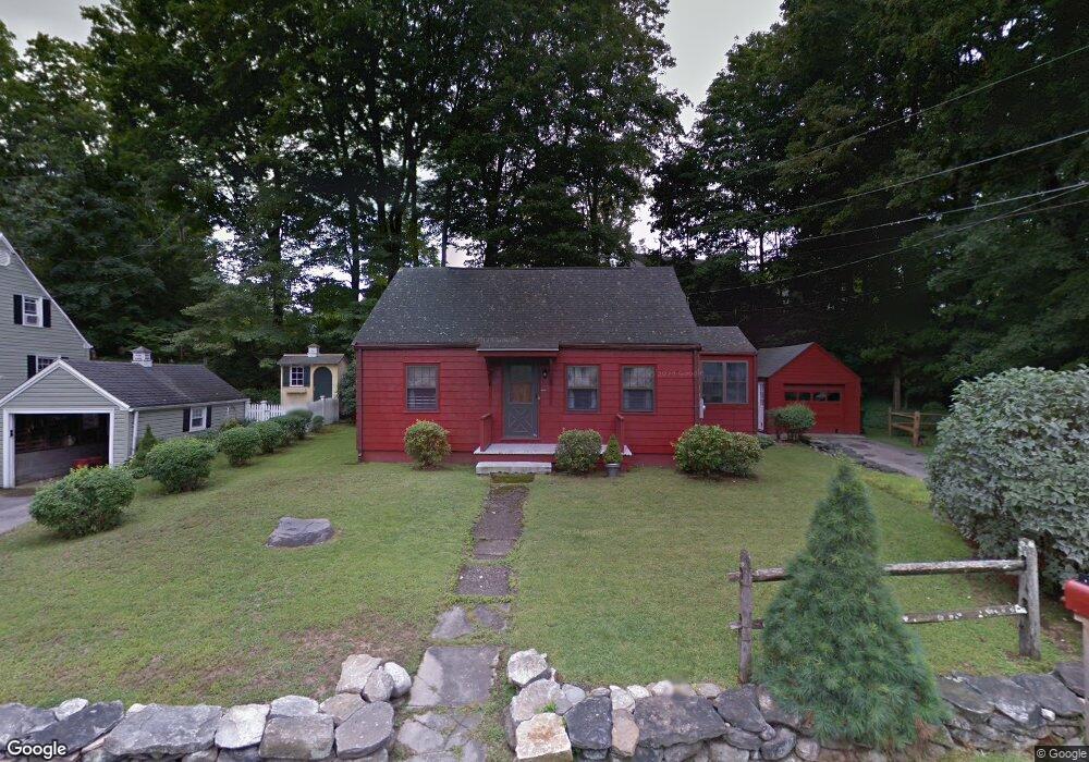 9 Russ Rd, Willimantic, CT 06226 - photo 1