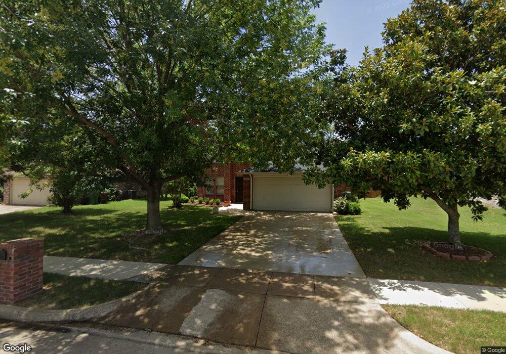 8804 Blue Sky Ln, Denton, TX 76210 - photo 1