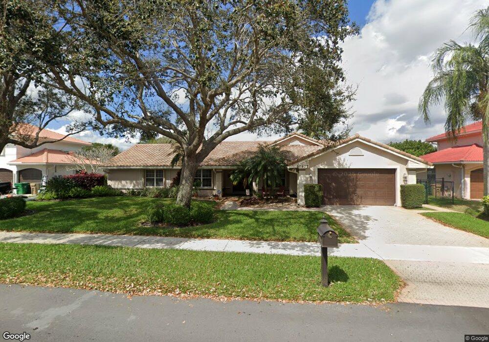 10407 SW 17th Dr, Davie, FL 33324 - photo 1