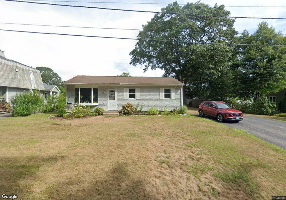 117 Mount View Rd, Narragansett, RI 02882 - photo 1