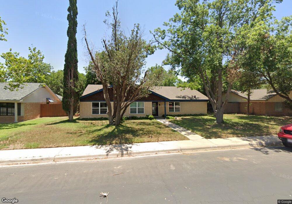 2313 Maxwell Dr, Midland, TX 79705 - photo 1