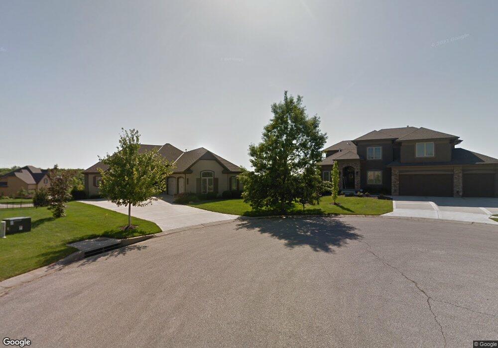 25400 W 97th Place, Lenexa, KS 66227 - photo 1