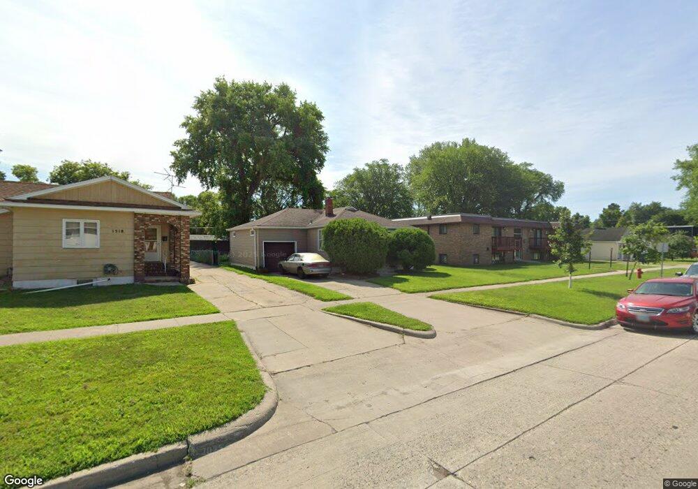 1322 14th St S, Fargo, ND 58103 - photo 1