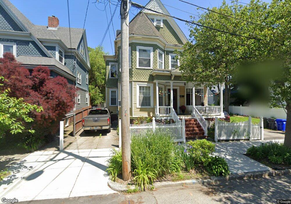9 Wesleyan Ave, Providence, RI 02907 - photo 1