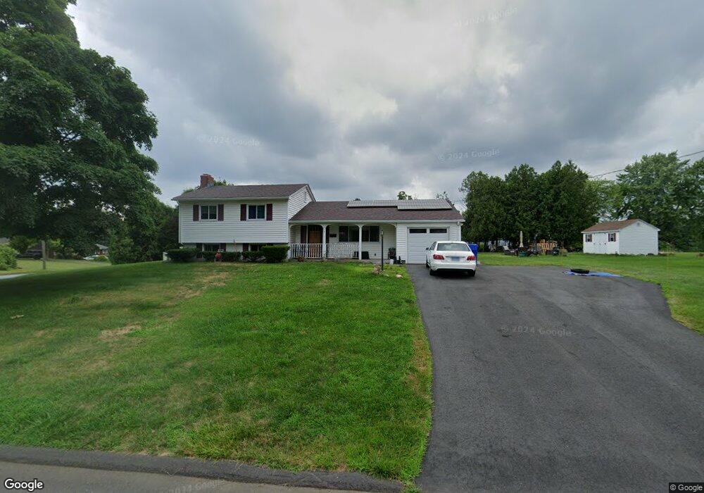 1 Longview Dr, Bloomfield, CT 06002 - photo 1