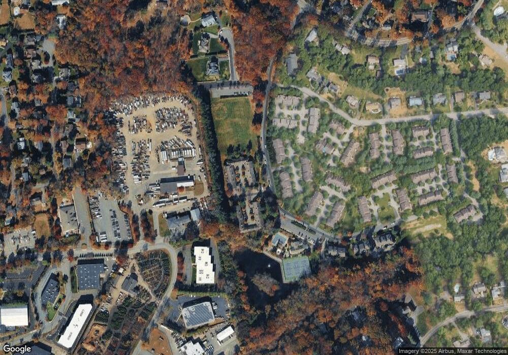 167 Dickinson Ln, Mahwah, NJ 07430 - photo 1