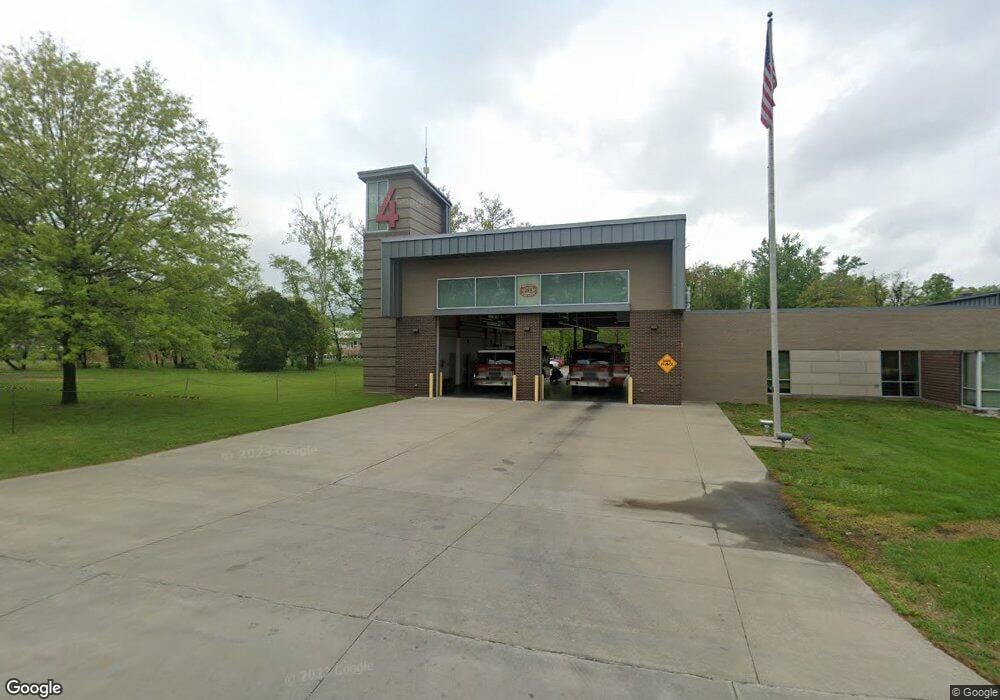 206 W Daisy Ln, New Albany, IN 47150 - photo 1