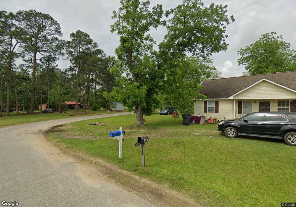 143 Royal Cir, Fitzgerald, GA 31750 - photo 1