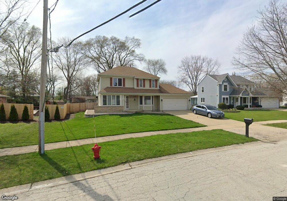 1030 Emerald Dr, Aurora, IL 60506 - photo 1