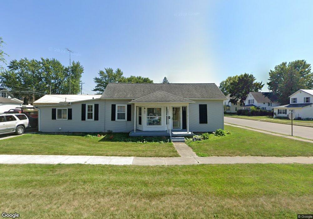 105 Walnut St, Archbold, OH 43502 - photo 1