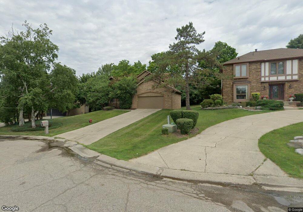 6224 Timberwood N, West Bloomfield, MI 48322 - photo 1
