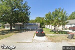 207 N Cherry St, Commerce, OK 74339