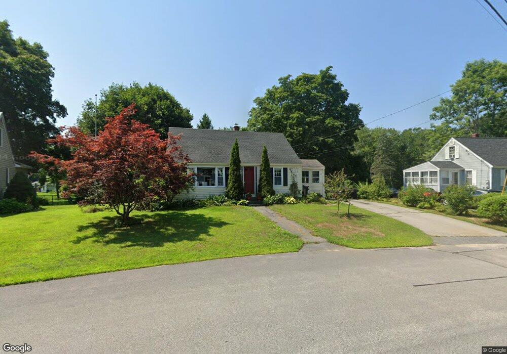 44 Maplecrest St, Newmarket, NH 03857 - photo 1