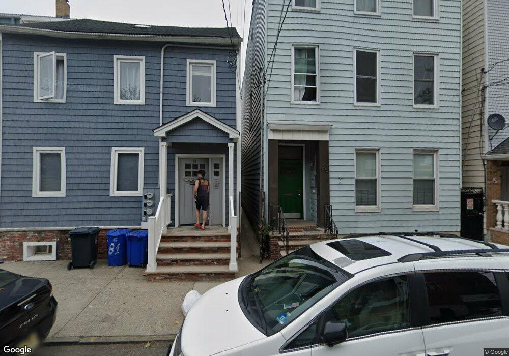 81 Walnut St, Newark, NJ 07102 - photo 1