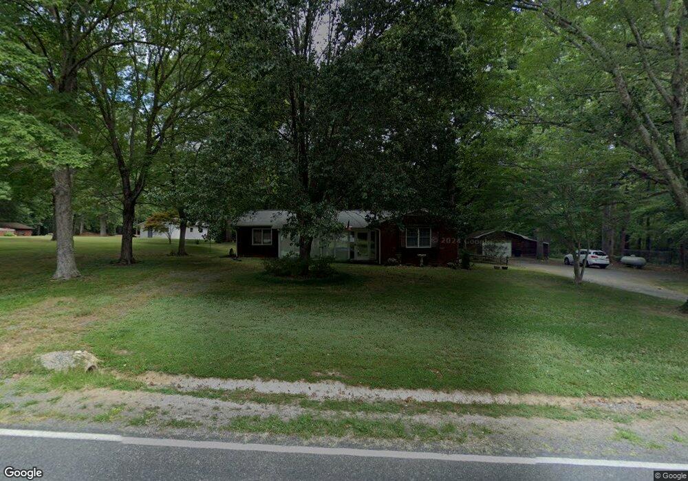 281 Oak View Ln, Asheboro, NC 27205 - photo 1