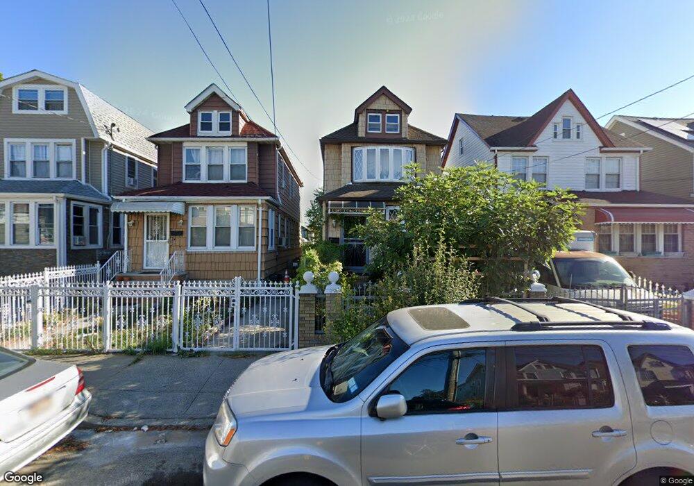 11609 155th St, Jamaica, NY 11434 - photo 1