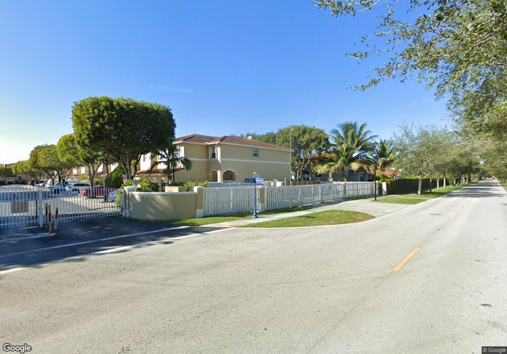 10901 NW 43rd Ln, Doral, FL 33178 - photo 1