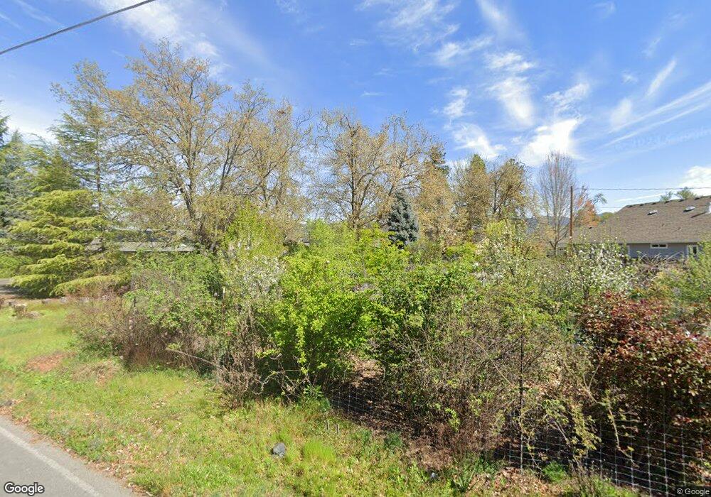 1350 Redwood Cir, Grants Pass, OR 97527 - photo 1