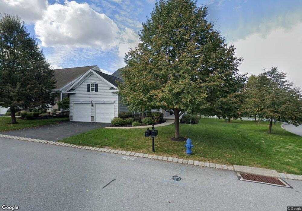 690 Hawthorne Ln unit 67, Mount Joy, PA 17552 - photo 1