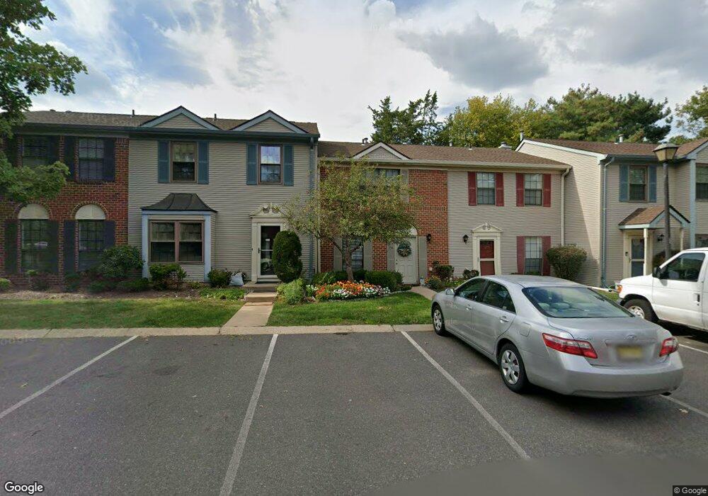 13 Lyon Ln, Franklin Park, NJ 08823 - photo 1