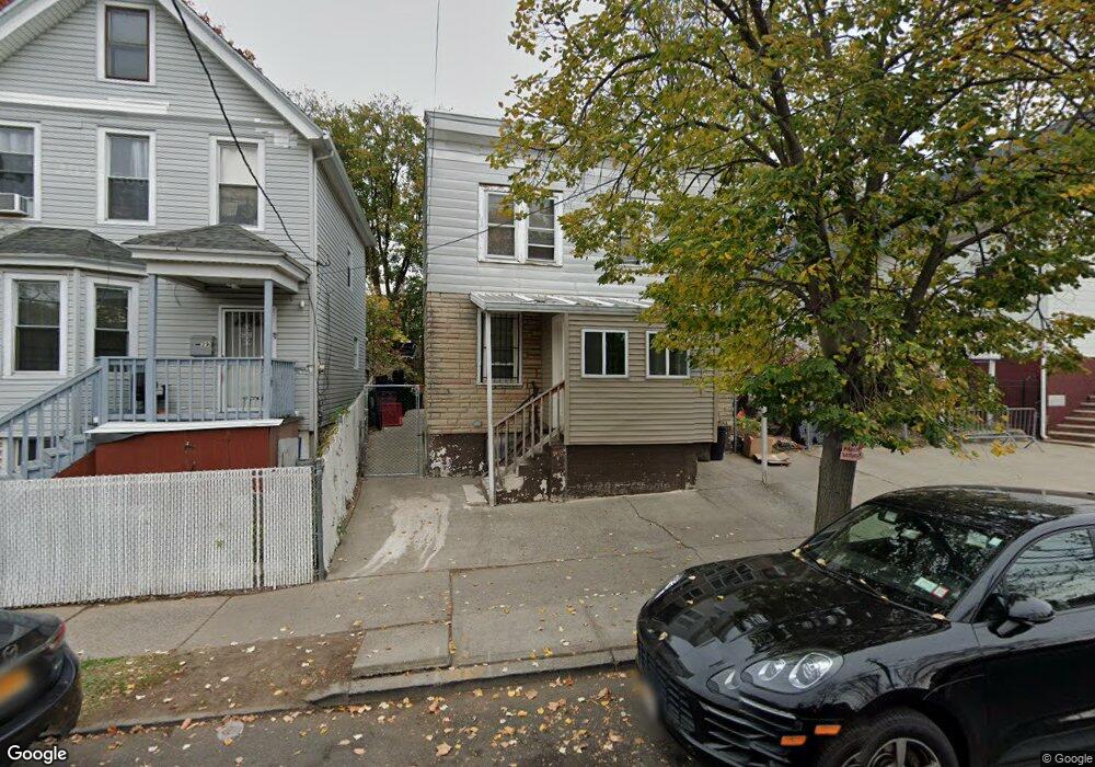 43 Tompkins Ave, Staten Island, NY 10304 - photo 1