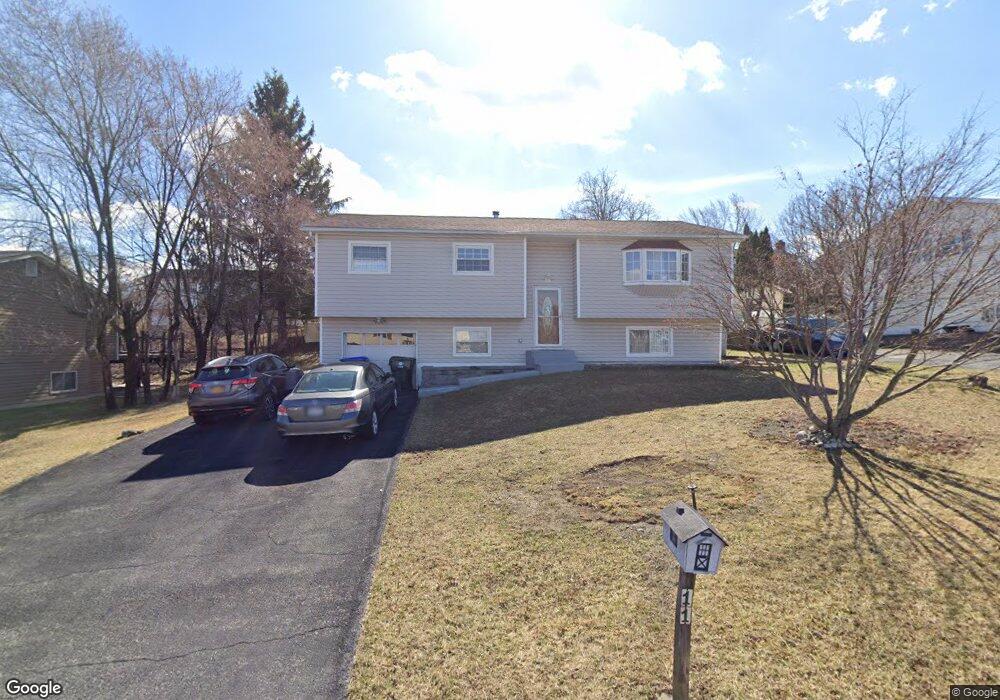 11 Twin Wells Ct, Middletown, NY 10940 - photo 1