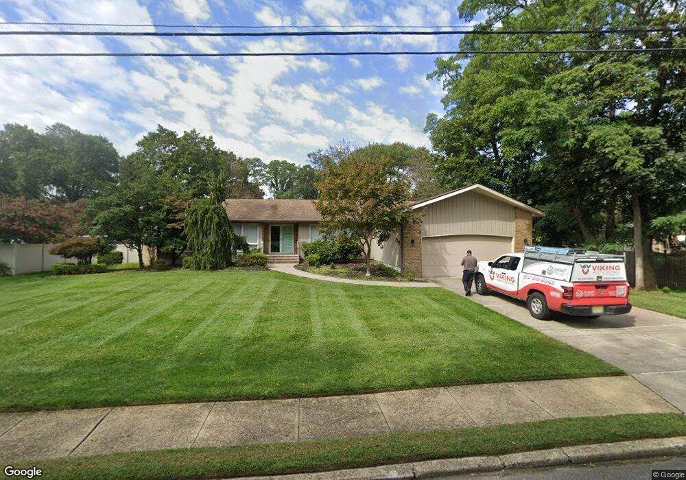 2018 Oakhurst Pkwy, Oakhurst, NJ 07755 - photo 1