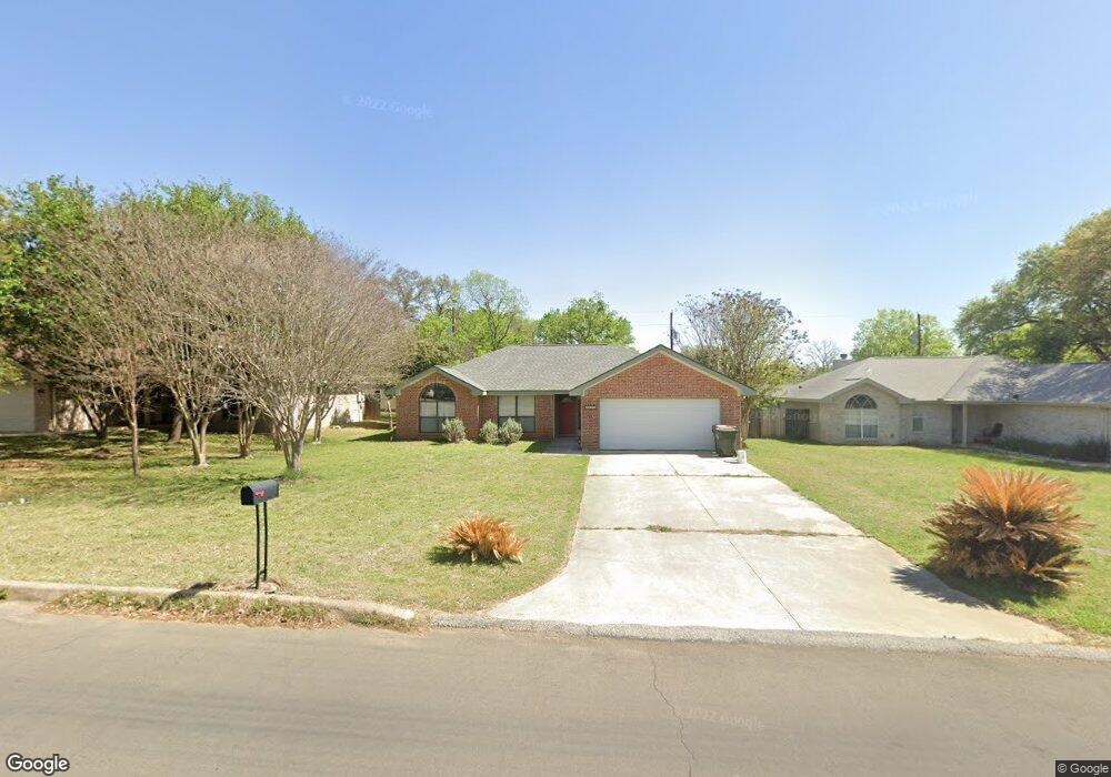 1412 Schulle Dr, San Marcos, TX 78666 - photo 1