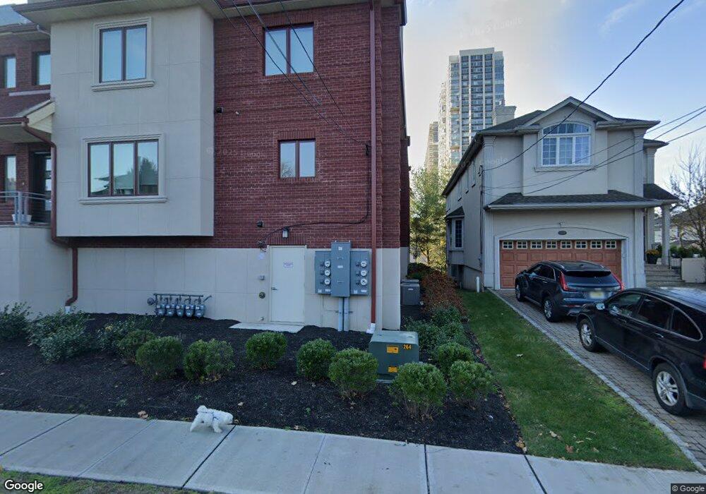 158 English St unit C, Fort Lee, NJ 07024 - photo 1