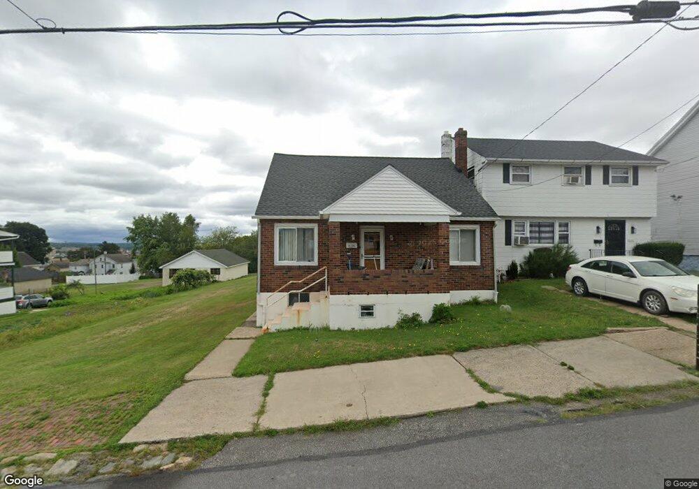 626 Harrison St, Hazleton, PA 18201 - photo 1