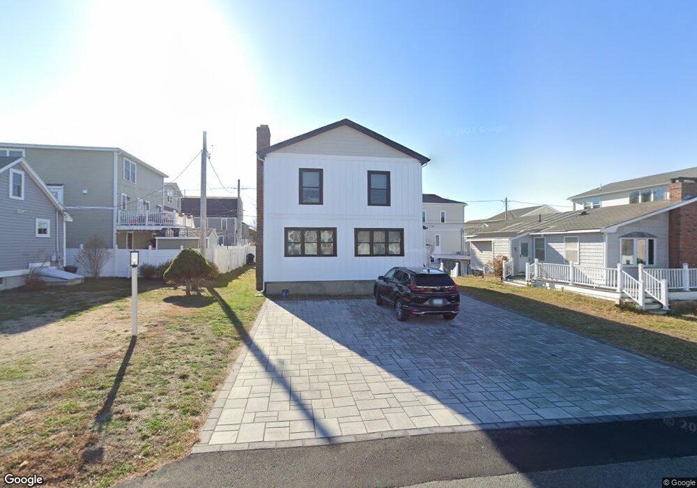 551 Hudson St, Seabrook, NH 03874 - photo 1