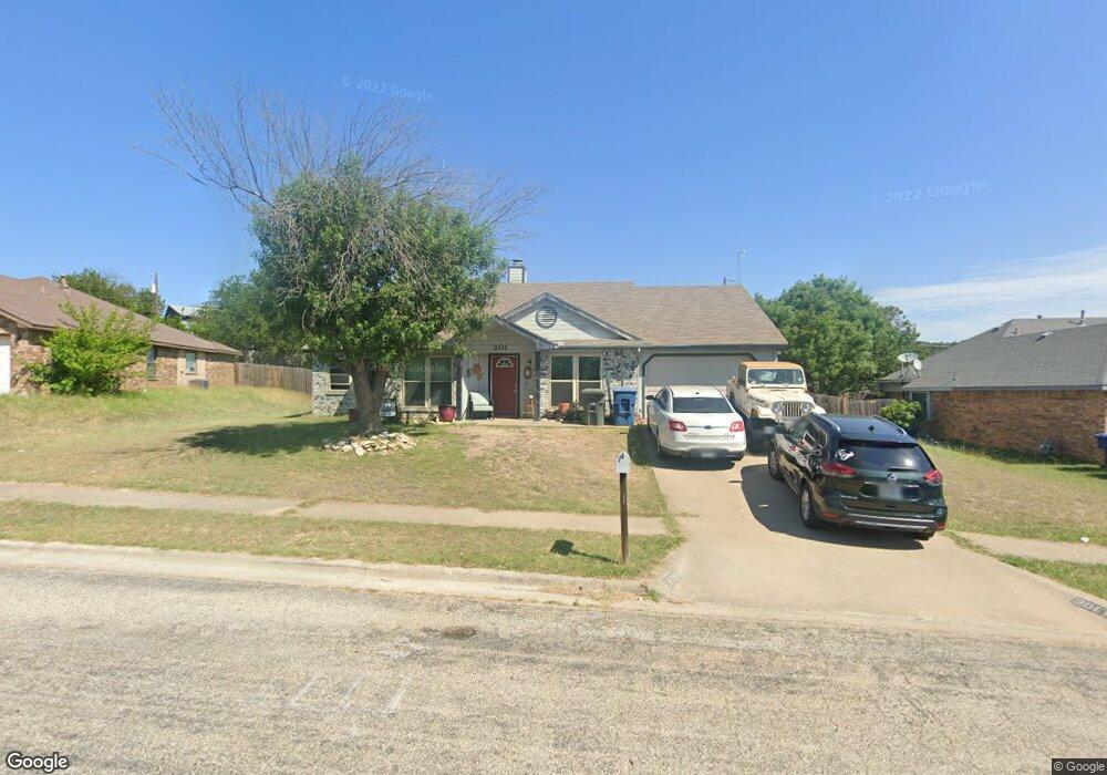 301 Eichelberger Dr, Copperas Cove, TX 76522 - photo 1